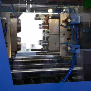 Machine Injection plastique